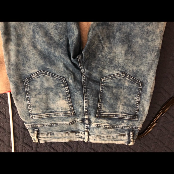 Forever 21 jeans - Picture 6 of 6